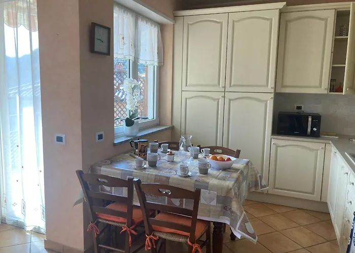 アパート Lo Scorcio Sul オッスッチョ