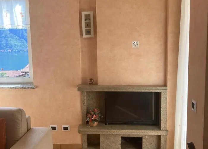 アパート Lo Scorcio Sul オッスッチョ